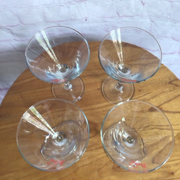 Clear Glass Stoli Martini Glasses - Set of 4 - Picture 6 of 7